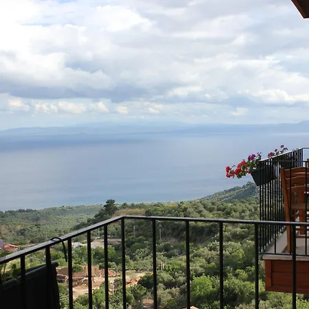 Assos Kayalar Terrace 3* Sazlı