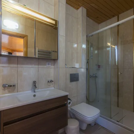 Assos Kayalar Terrace Gæstehus Sazlı