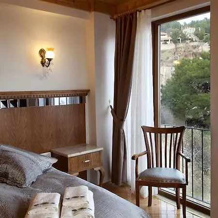 Assos Kayalar Terrace Sazli